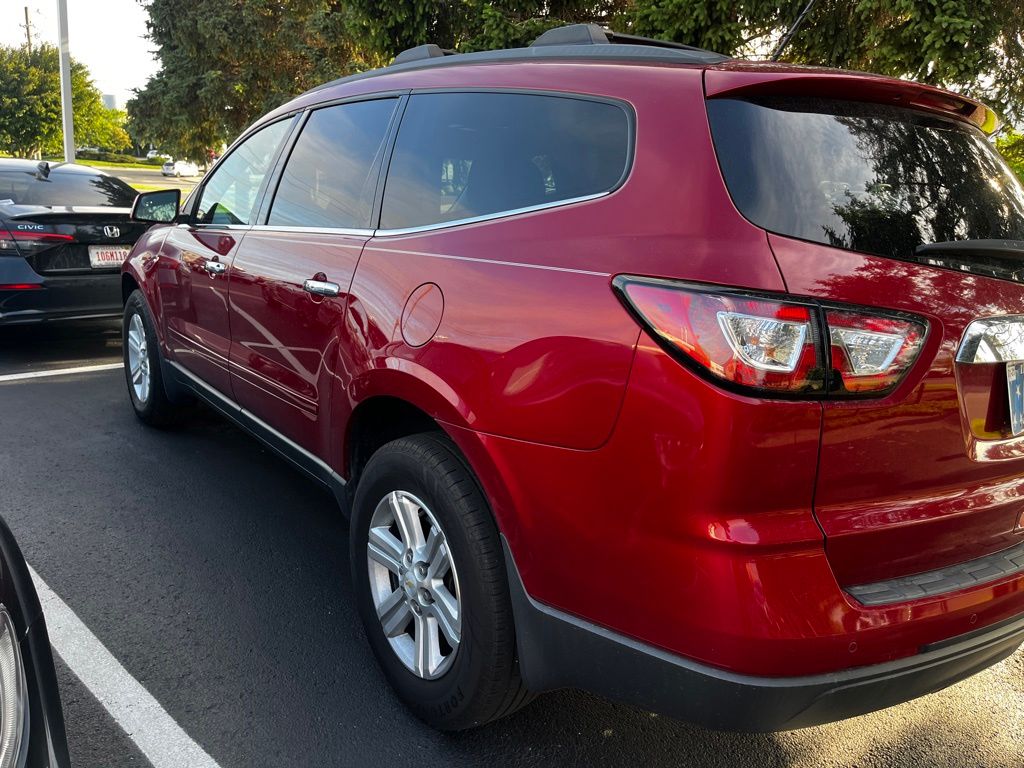 Thumbnail: 2014 Chevrolet Traverse - 2