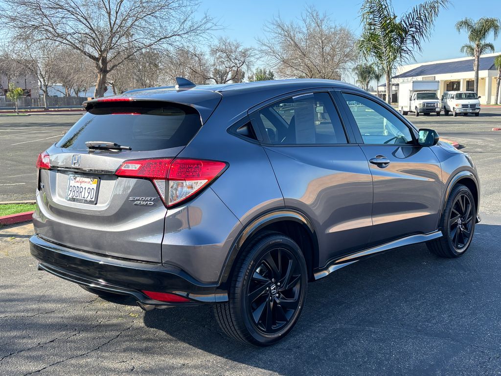 Thumbnail: 2022 Honda HR-V - 5
