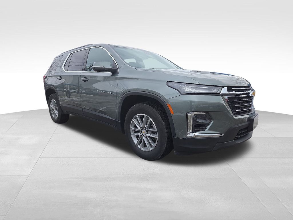 2023 Chevrolet Traverse LT