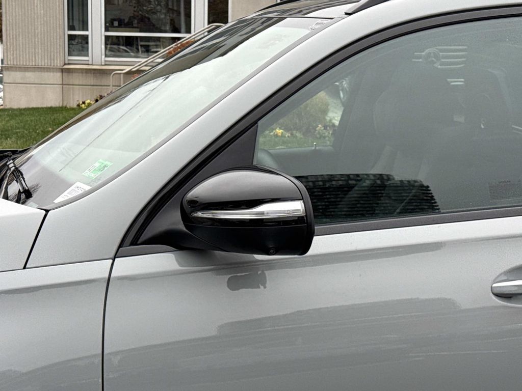 Thumbnail: 2025 Mercedes-Benz GLS - 13