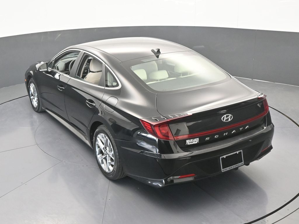Used 2023 Onyx Black Hyundai SEL image 13