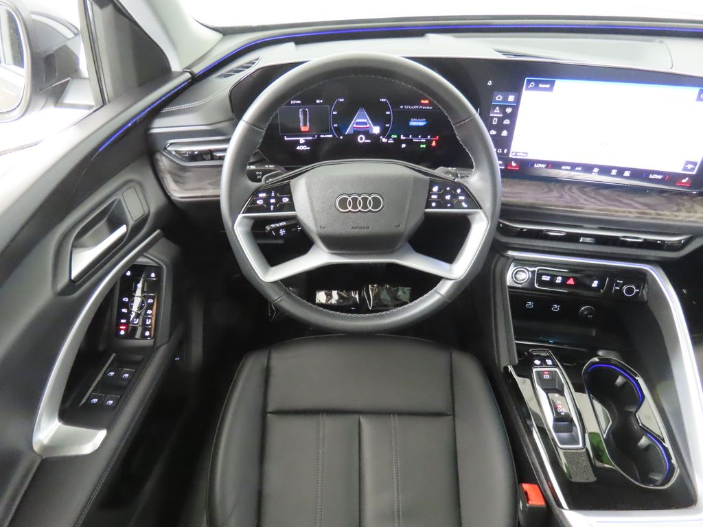 Thumbnail: 2025 Audi Q5 - 13