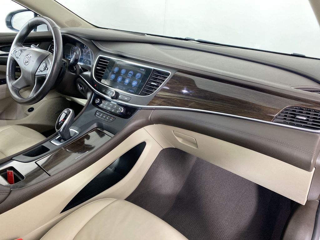 2017 Buick LaCrosse Premium I Group 29