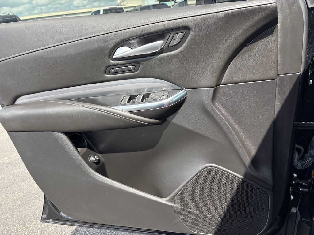 Used Car 2025 Cadillac Xt4  Premium Luxury For Sale Under $40,000 In Austin, Texas