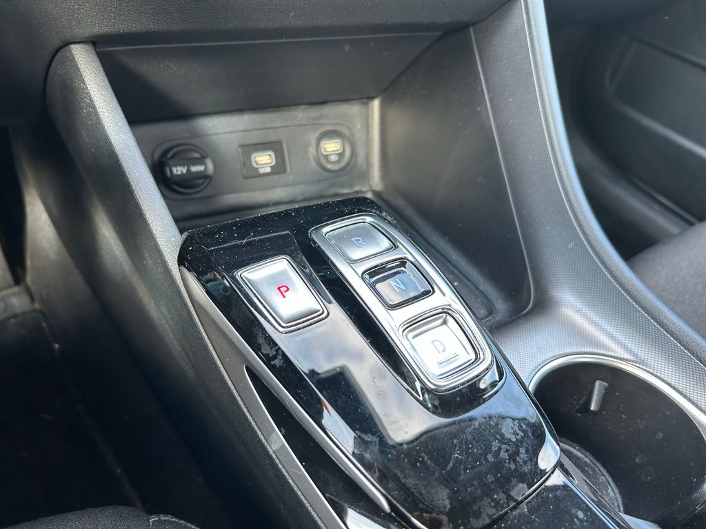 Thumbnail: 2021 Hyundai Sonata - 26
