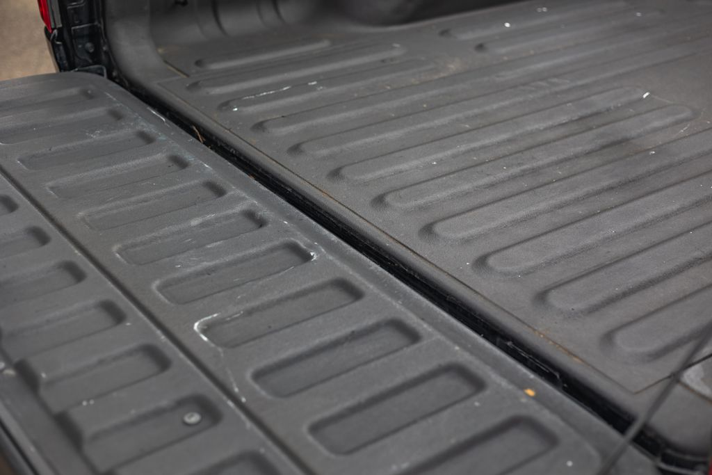 2019 Ram 1500 Laramie thumbnail 12