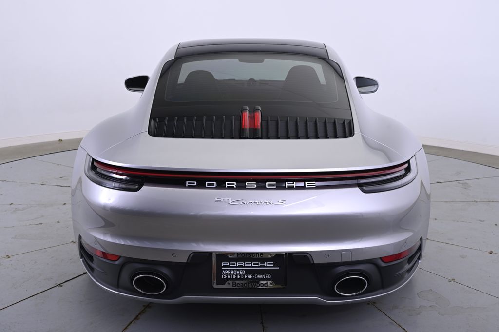 Thumbnail: 2024 Porsche 911 - 6
