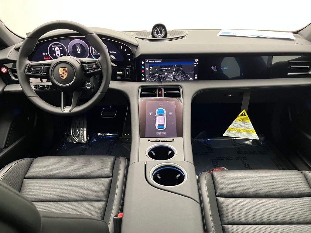 Thumbnail: 2025 Porsche Taycan - 25