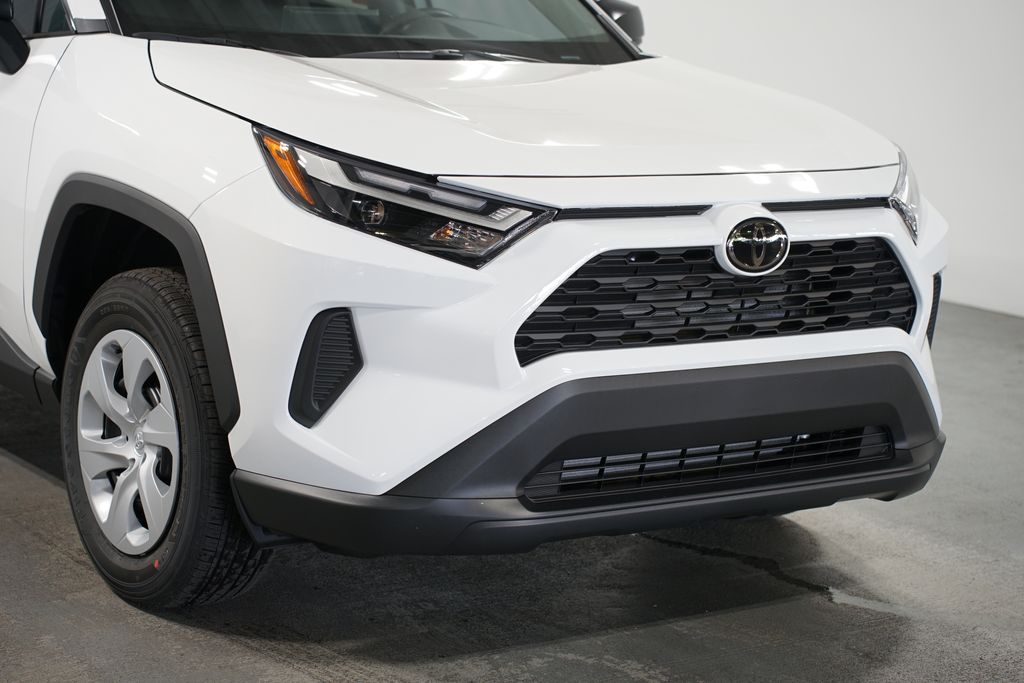 Thumbnail: 2025 Toyota RAV4 - 4