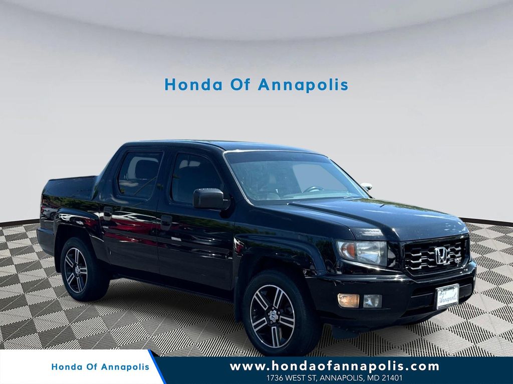 Black 2014 Honda Ridgeline Pickup Truck Four-Wheel Drive 5-Speed Automatic