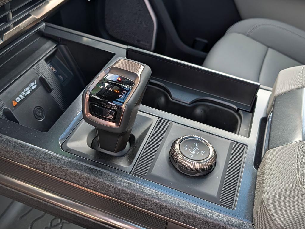 New 2025 GMC Hummer EV Pickup Truck