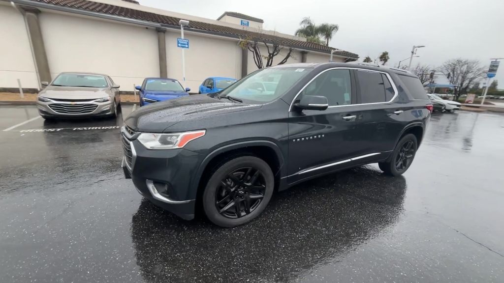 Thumbnail: 2020 Chevrolet Traverse - 4