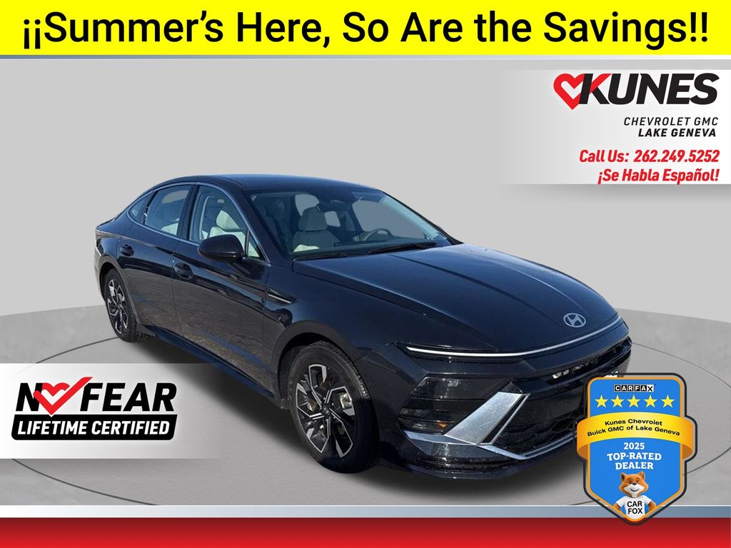 Carbon Blue 2025 Hyundai Sonata Sedan Front-Wheel Drive 8-Speed Automatic