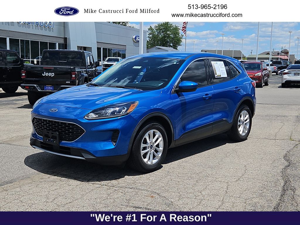 Blue Metallic 2020 Ford Escape SE FWD SUV / Crossover Front-Wheel Drive 8-Speed Automatic