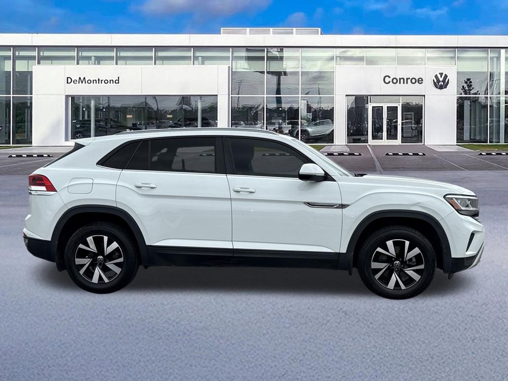 2021 Volkswagen Atlas Cross Sport 2.0T SE  at Tom Peacock Cadillac