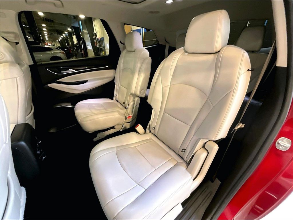 2023 Buick Enclave — photo 15