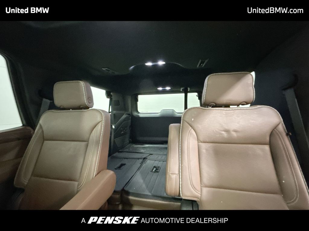 Thumbnail: 2022 Chevrolet Tahoe - 21