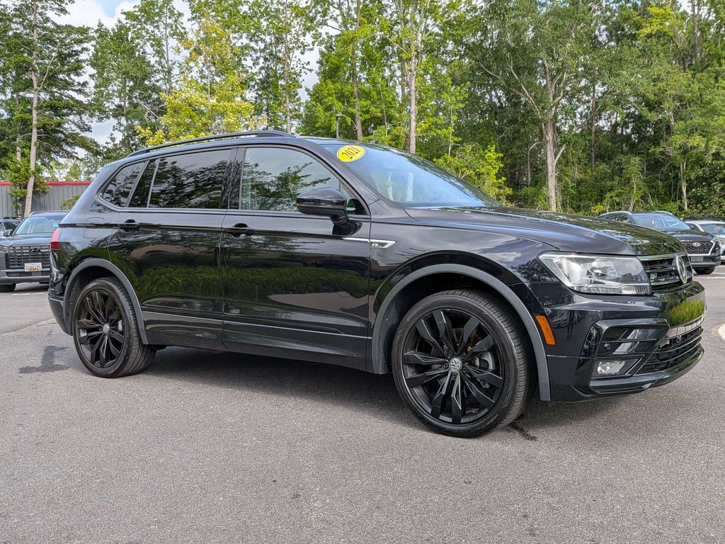 Deep Black 2021 Volkswagen Tiguan SUV / Crossover Front-Wheel Drive 8-Speed Automatic