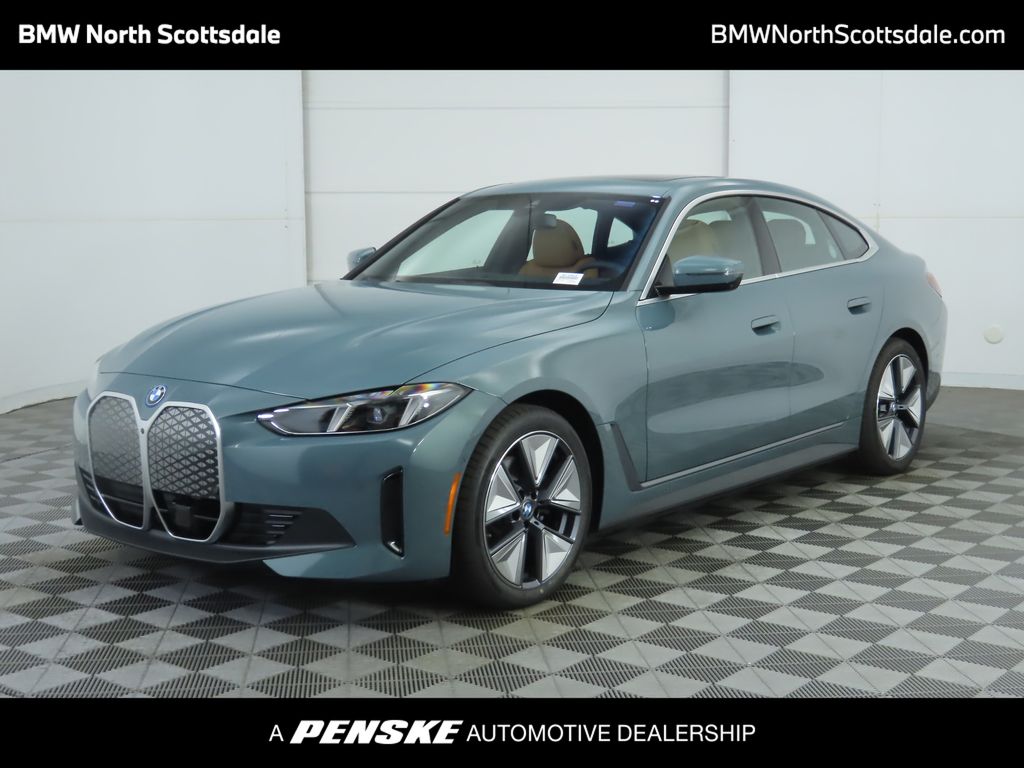 Thumbnail: 2025 BMW i4 - 1