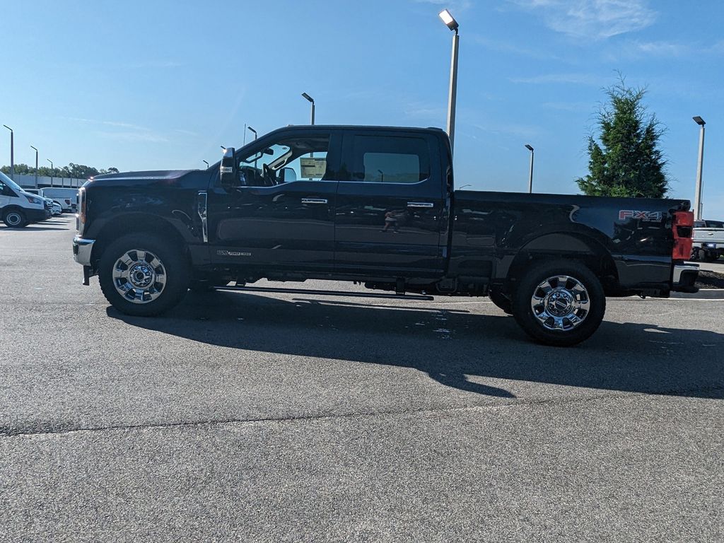 2025 Ford F-250 Super Duty Lariat