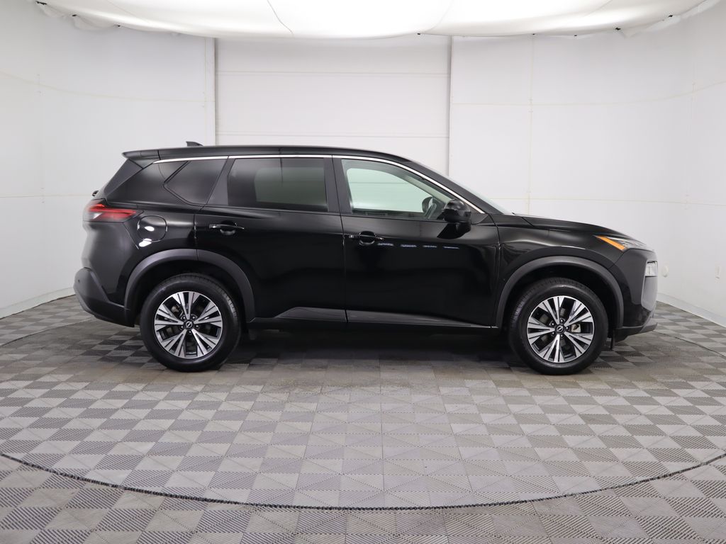 Thumbnail: 2023 Nissan Rogue - 4