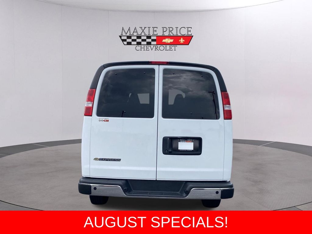 Used 2025 Chevrolet Express 3500 Van