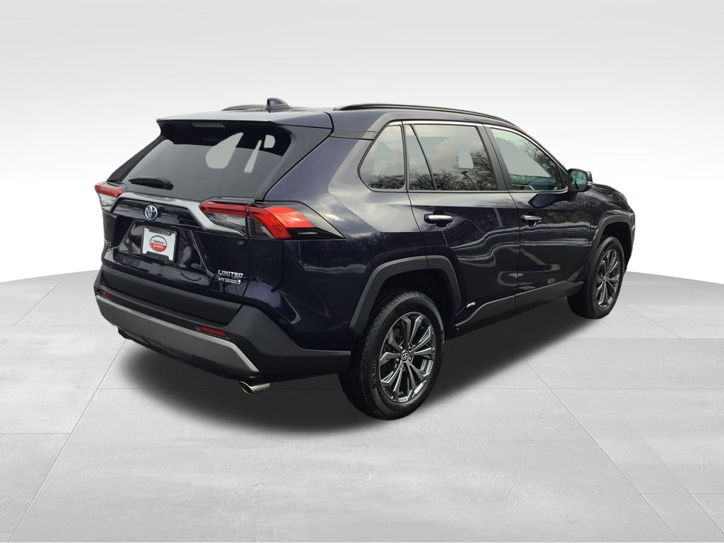 Thumbnail: 2024 Toyota RAV4 - 5