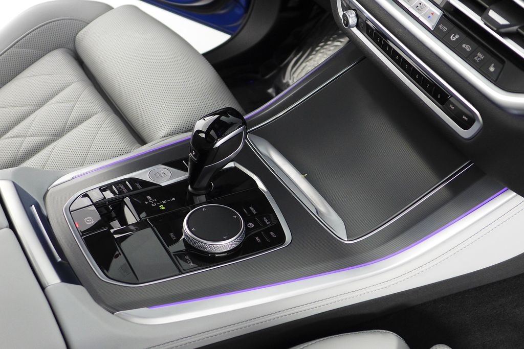 Thumbnail: 2023 BMW X5 - 15