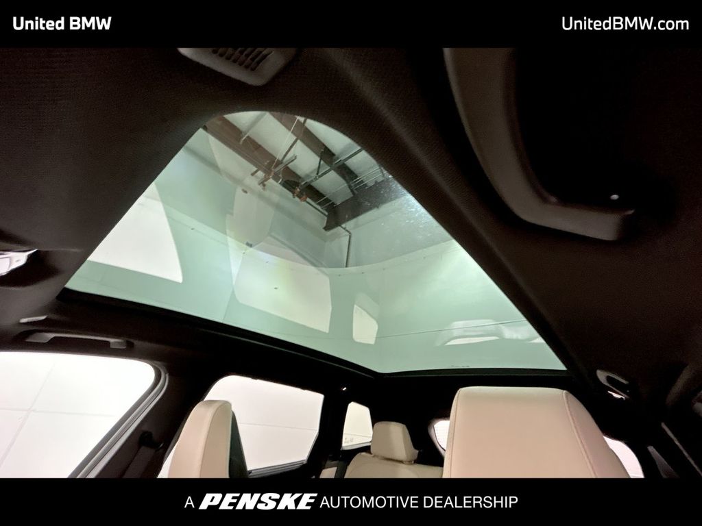 Thumbnail: 2025 BMW X3 - 20