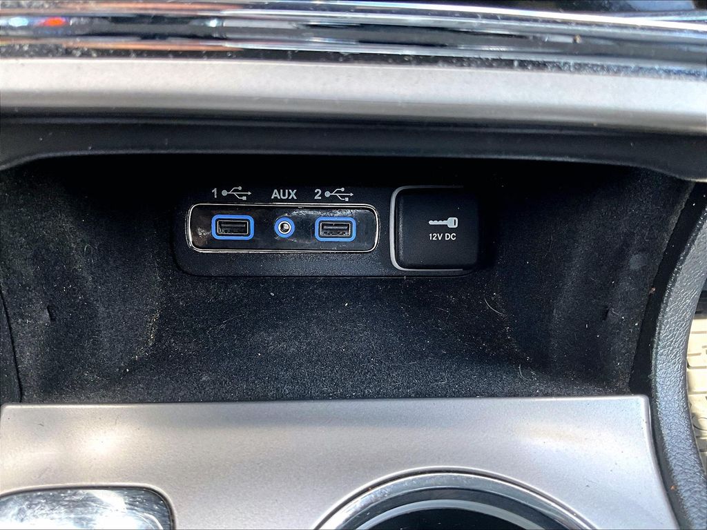 2021 Jeep Grand Cherokee — photo 26