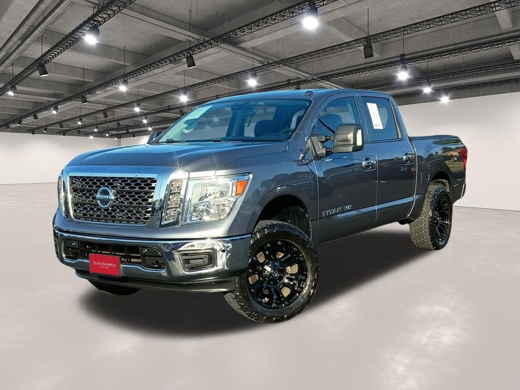 2018 Nissan Titan