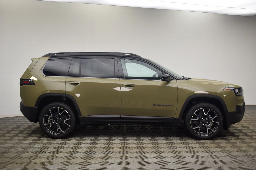 new 2026 Jeep Cherokee car, priced at $40,104