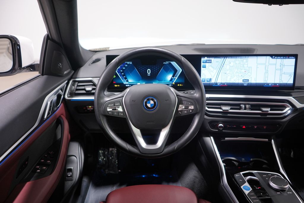 Thumbnail: 2023 BMW i4 - 11