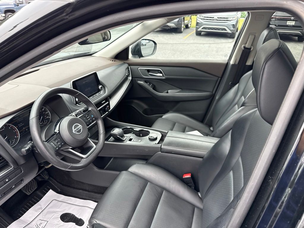 2021 Nissan Rogue SV Black at South Hills Kia