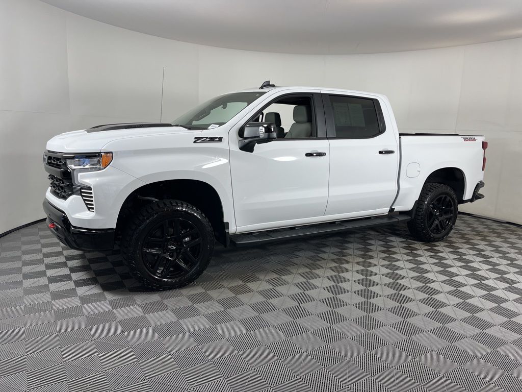 Thumbnail: 2026 Chevrolet Silverado 1500 - 2