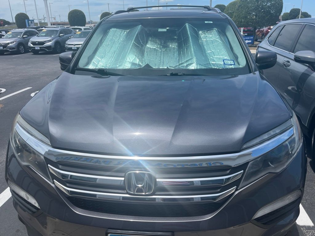 car-gallery-2