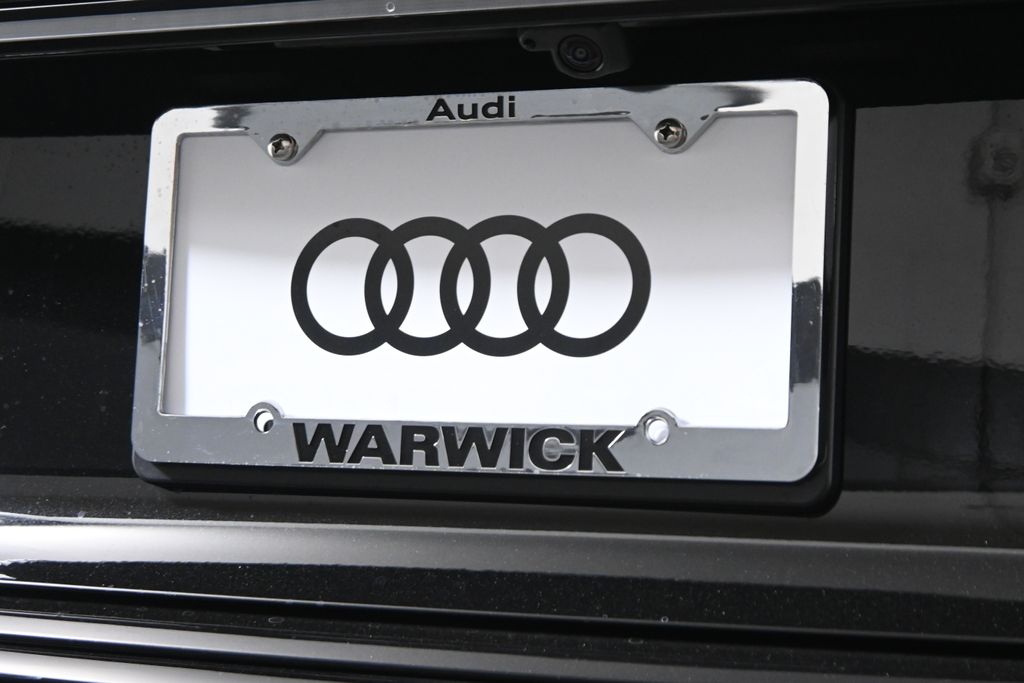 Thumbnail: 2026 Audi Q3 - 14