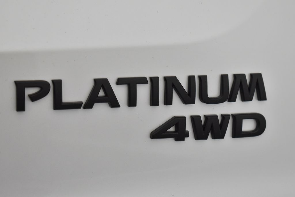 Thumbnail: 2025 Nissan Pathfinder - 9