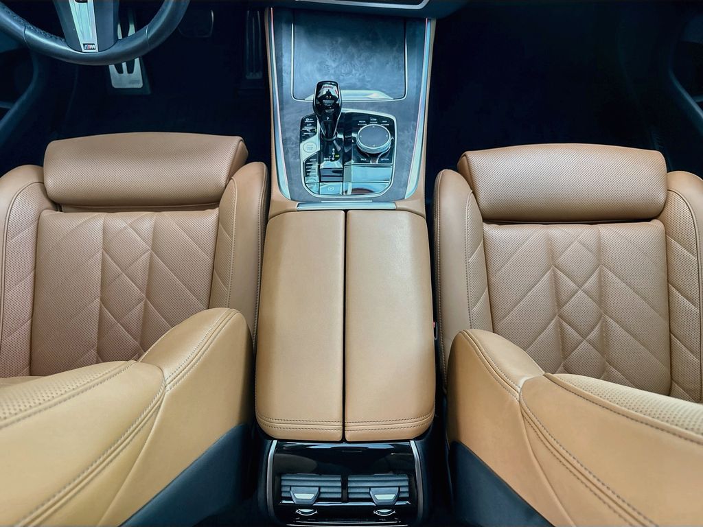 Thumbnail: 2023 BMW X5 - 16