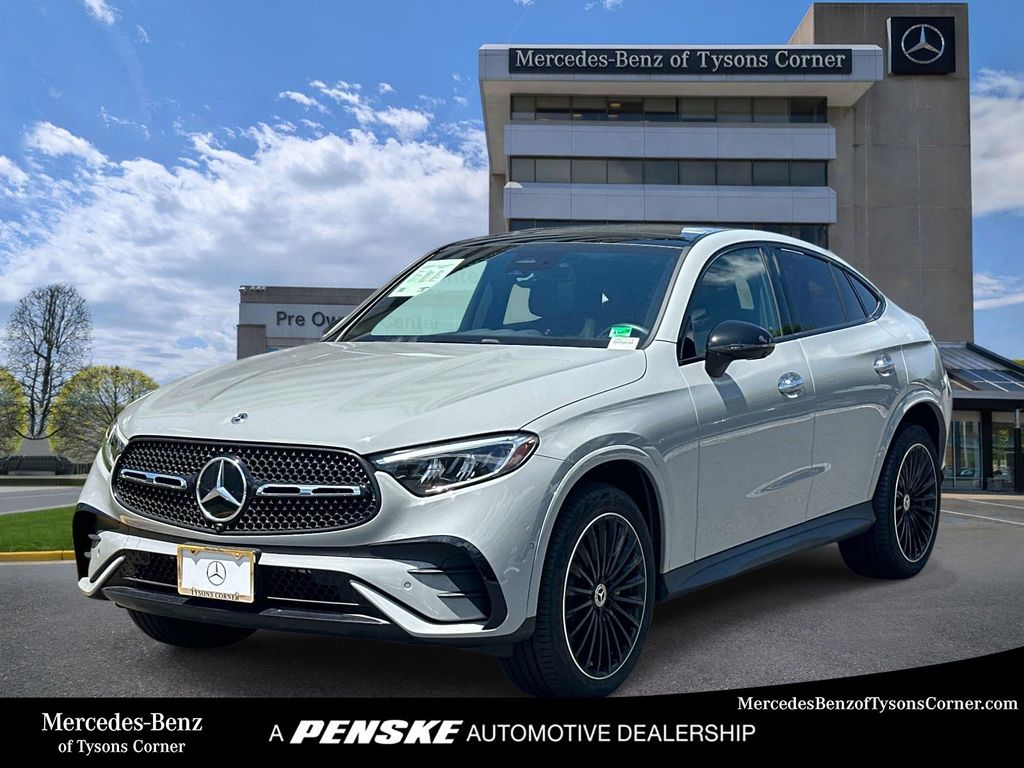 Thumbnail: 2025 Mercedes-Benz GLC - 1