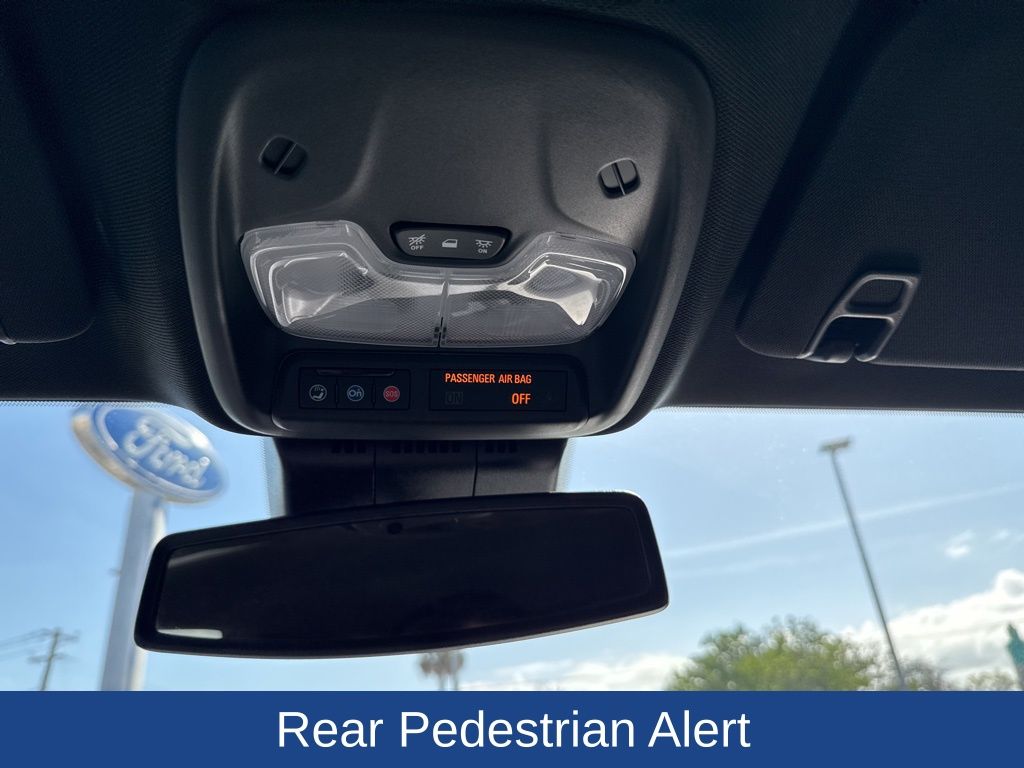 2024 GMC Canyon 4WD AT4