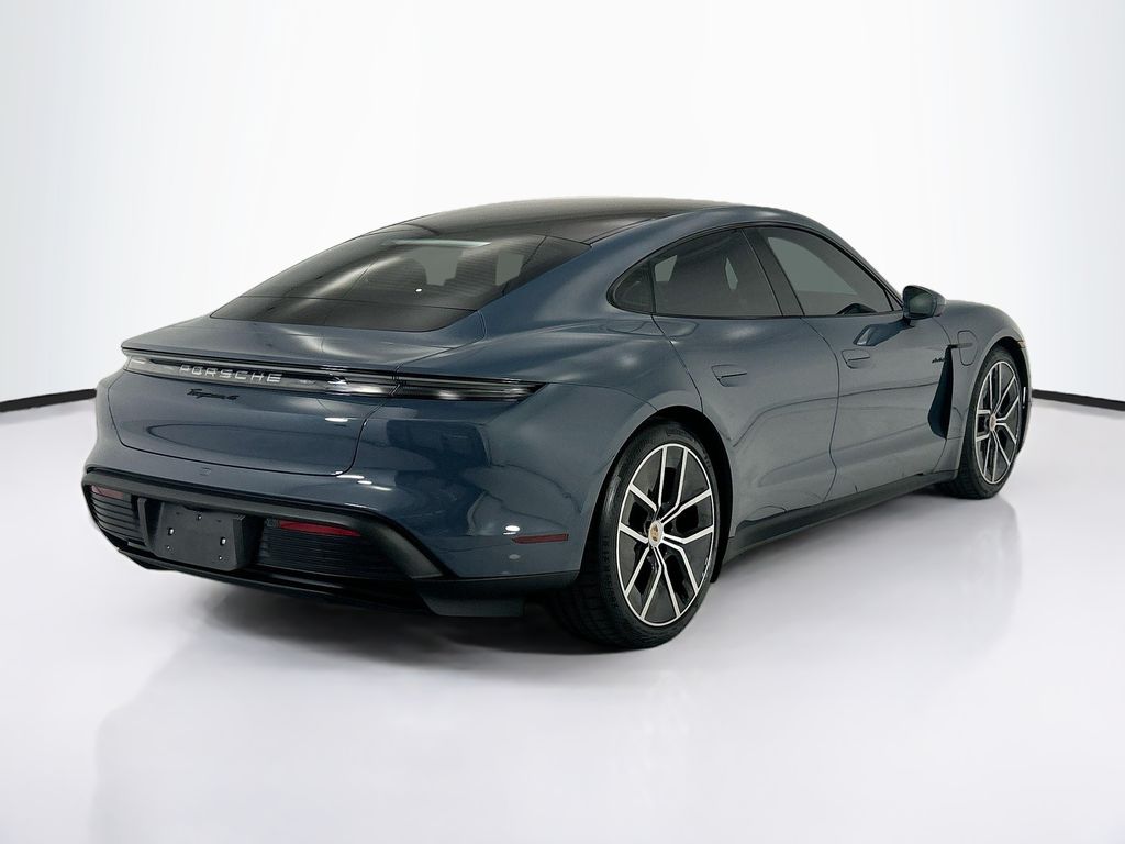 Thumbnail: 2026 Porsche Taycan - 7