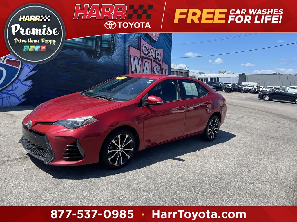 2017 Toyota Corolla SE AT's photo