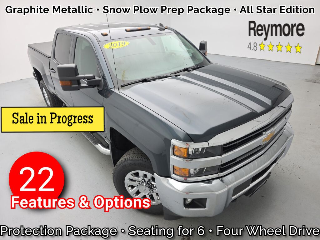 Gray (Graphite Metallic) 2019 Chevrolet Silverado 2500HD Pickup Truck Four-Wheel Drive 6-Speed Automatic Overdrive