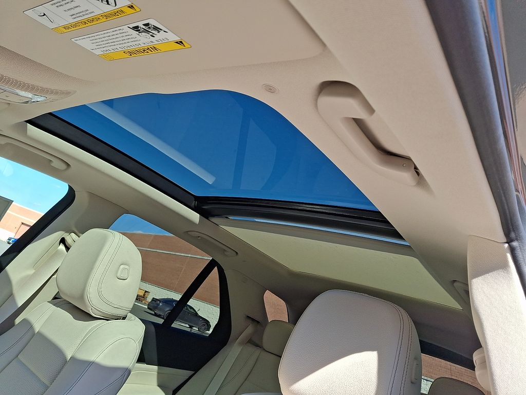 Thumbnail: 2026 Mercedes-Benz GLE - 10