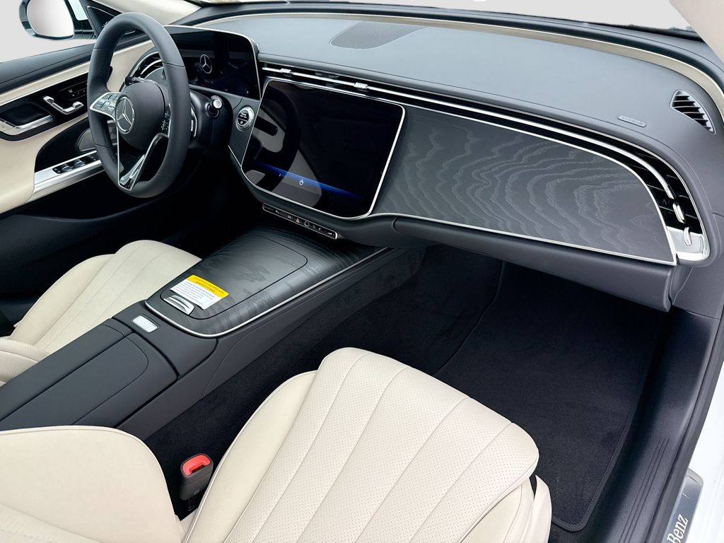 Thumbnail: 2026 Mercedes-Benz E-Class - 17