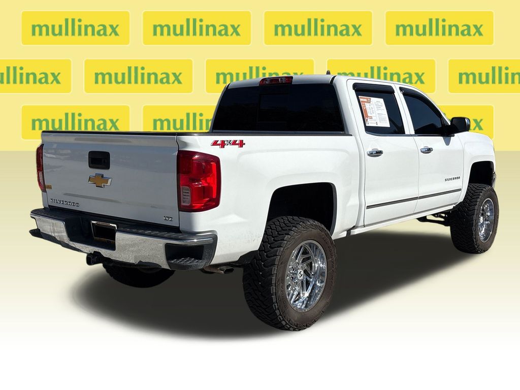 Used 2018 White Chevrolet LTZ image 4
