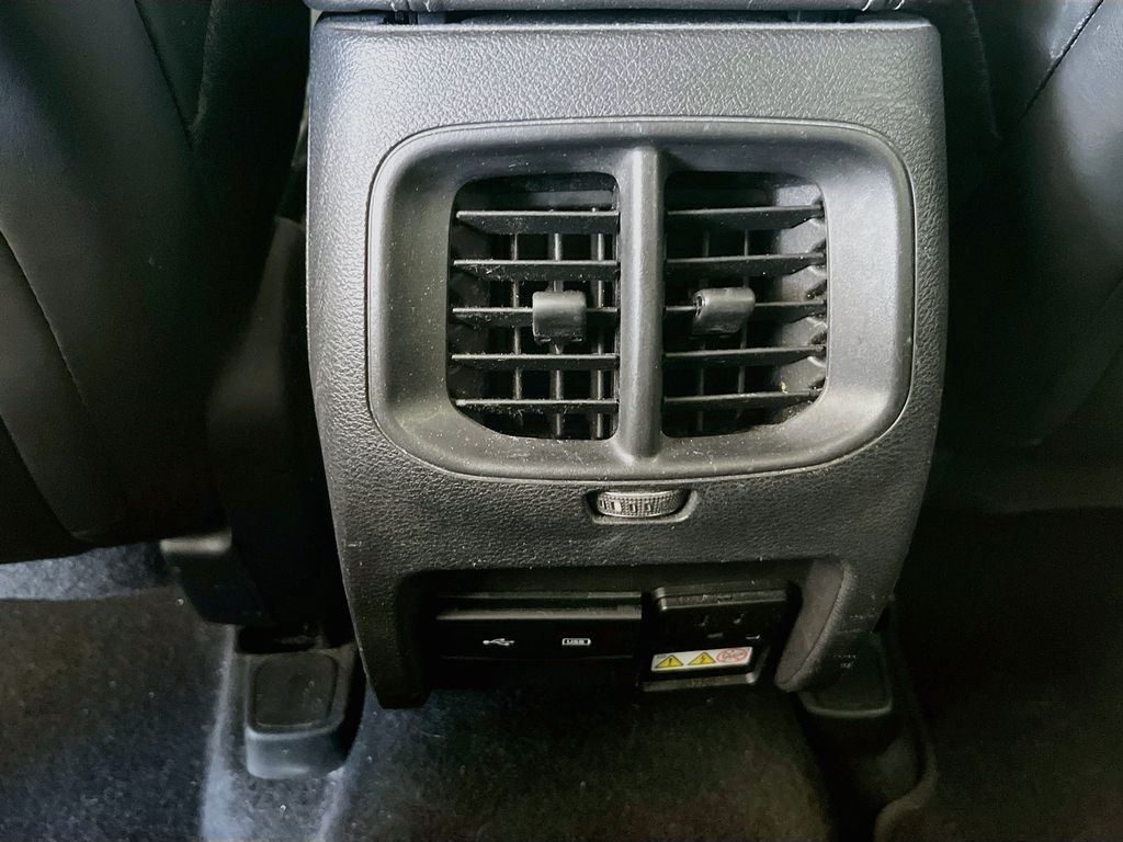 Used 2019 Black Jeep Limited image 26