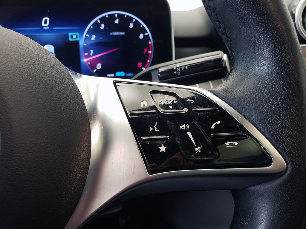 Thumbnail: 2022 Mercedes-Benz C-Class - 19