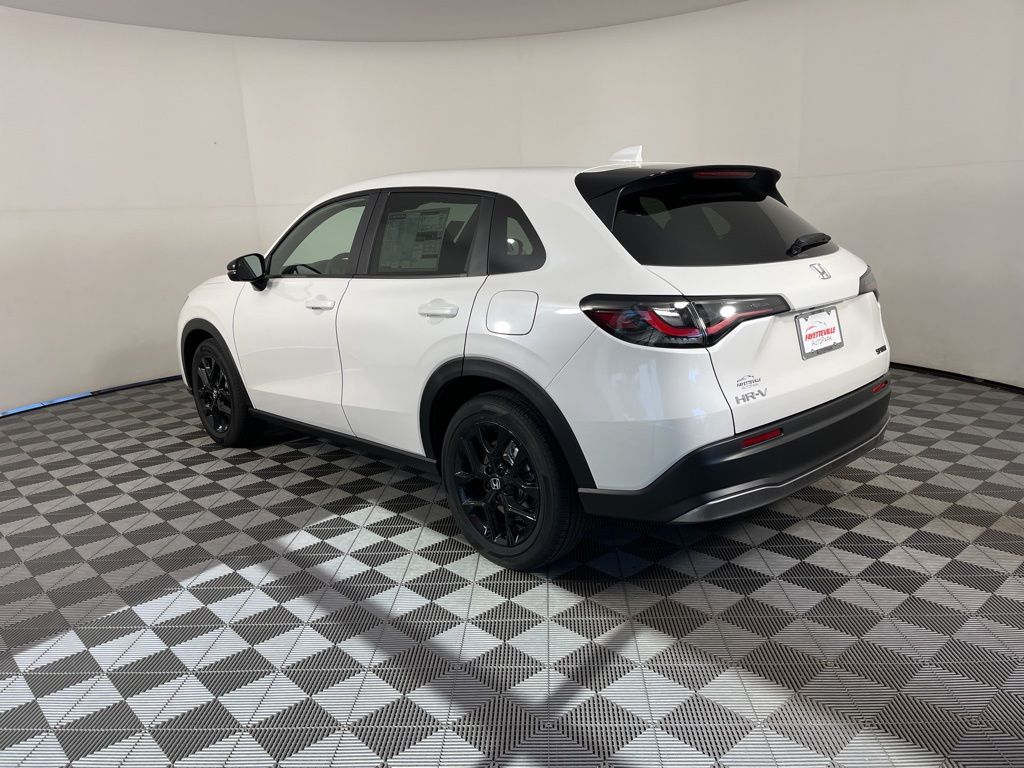 2025 Honda HR-V Sport 12